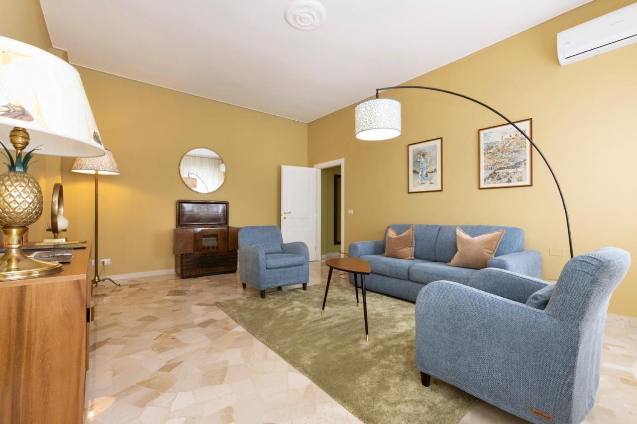 Lilly Apartment Florence Exterior photo